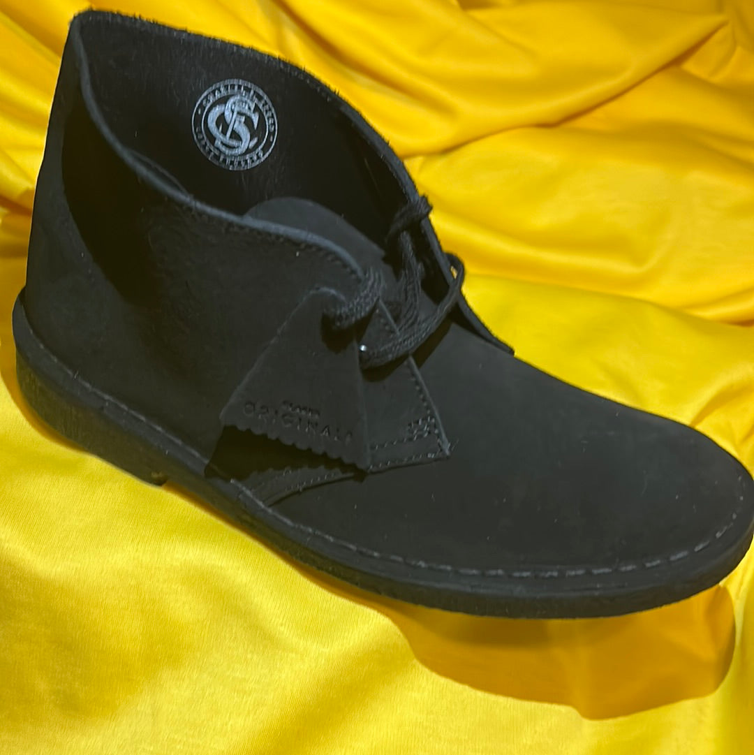 Black suede original desert boot